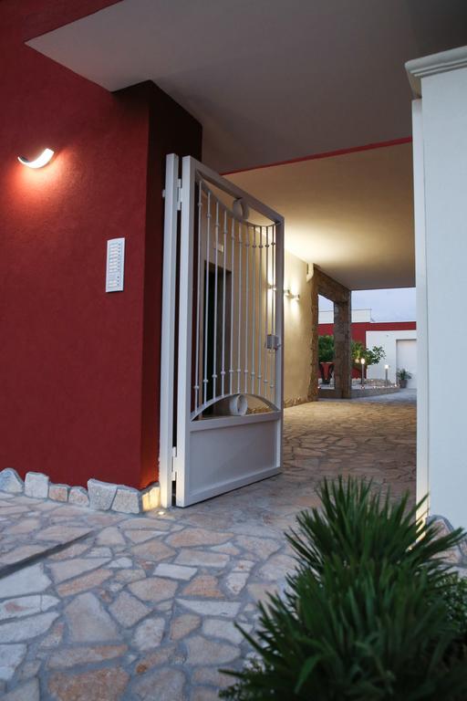 Hotel Bhagya Gallipoli Exterior foto