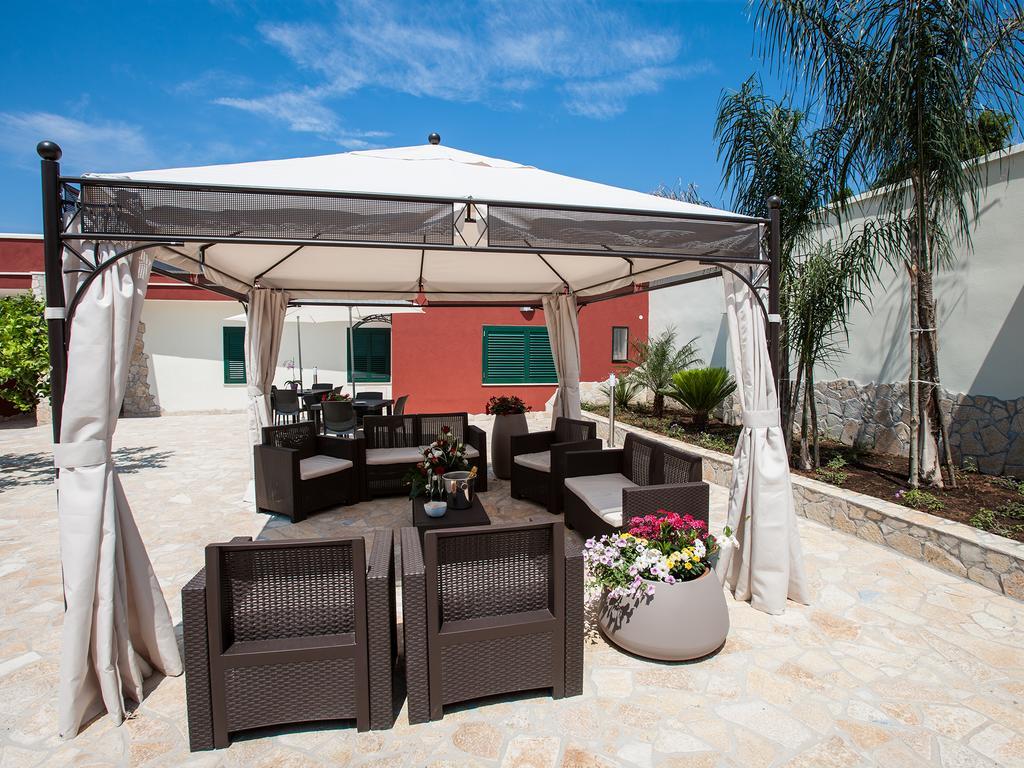 Hotel Bhagya Gallipoli Exterior foto
