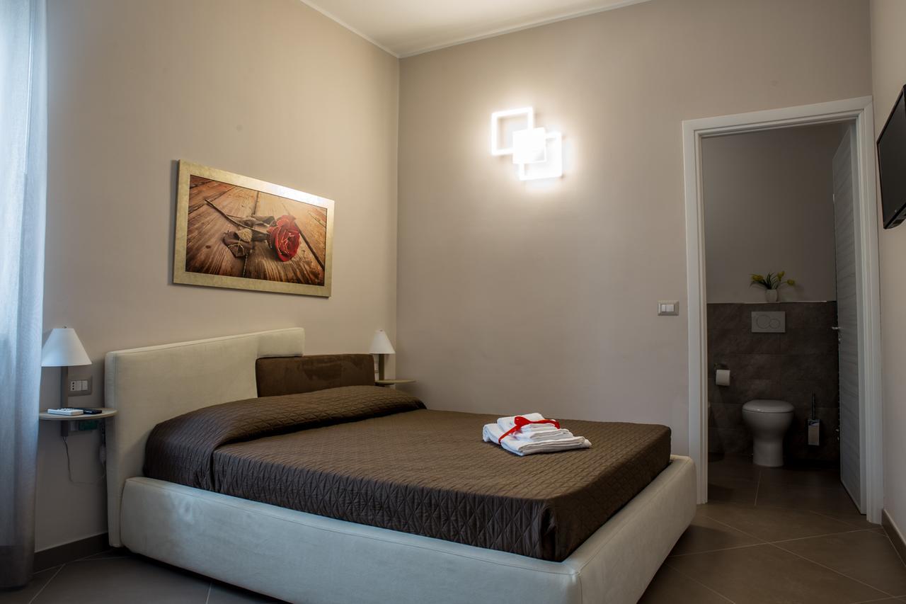 Hotel Bhagya Gallipoli Exterior foto